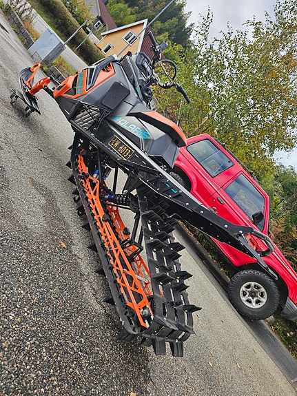 Polaris 850 RMK Khaos 155" Slash 16 of 30