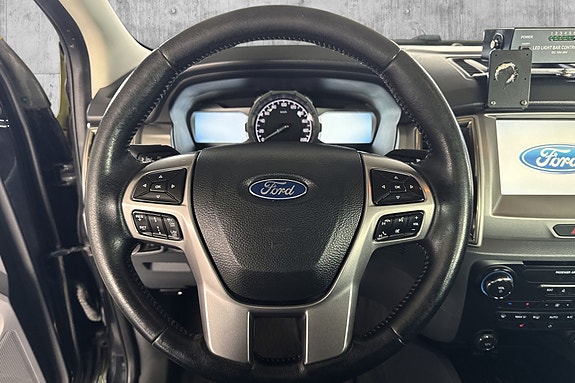 Ford Ranger 17 of 26