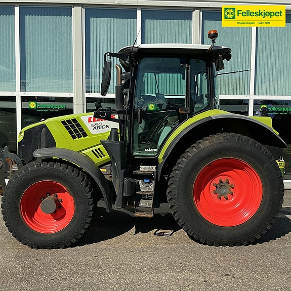 CLAAS ARION 550 CMATIC 2 of 11