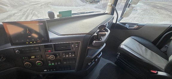 Volvo FH500 7 of 11