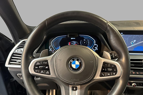 BMW X5 9 of 19