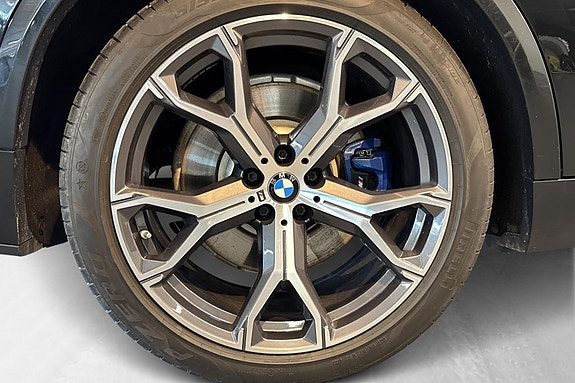 BMW X5 5 of 19