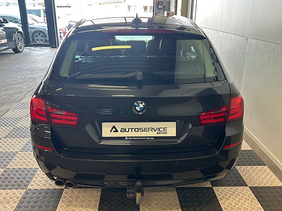 BMW 525d 10 of 15