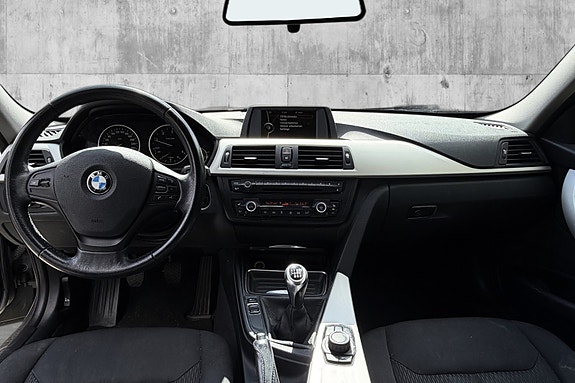 BMW 316d 20 of 29