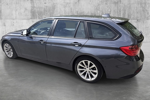 BMW 316d 12 of 29