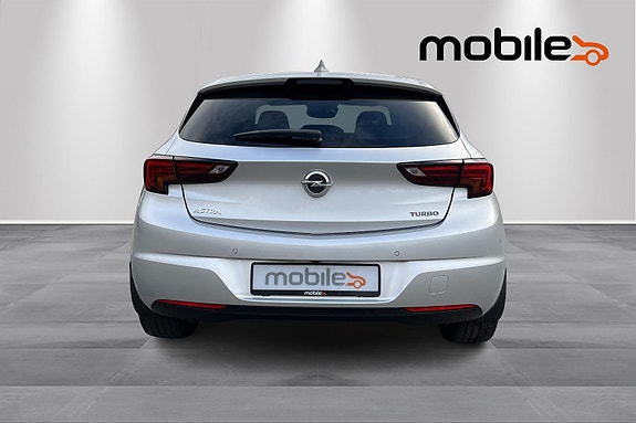 Opel Astra 4 of 28