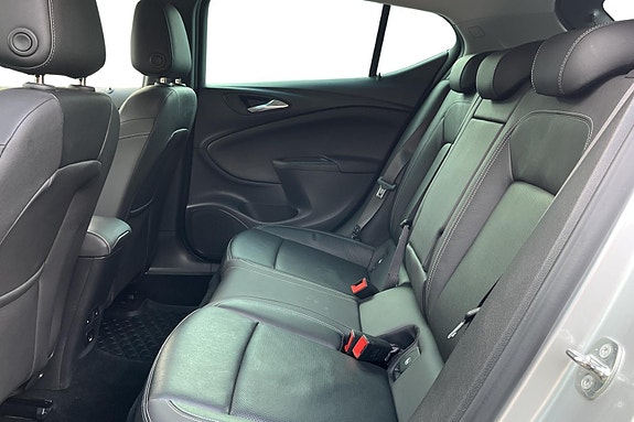 Opel Astra 7 of 28