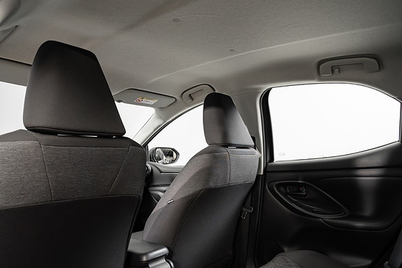 Toyota Yaris 29 of 30
