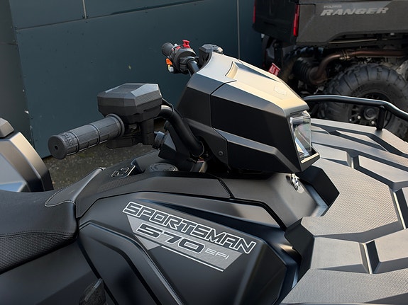 Polaris Sportsman 570 EPS - Black Edition - Winter Pack! 9 of 9