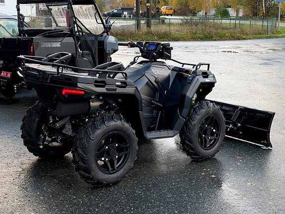 Polaris Sportsman 570 EPS - Black Edition - Winter Pack! 3 of 9