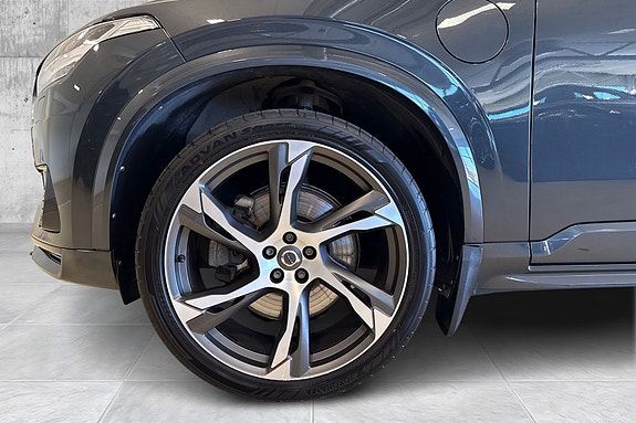 Volvo XC90 9 of 20