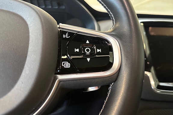 Volvo XC90 20 of 20