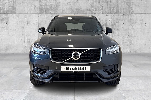 Volvo XC90 8 of 20