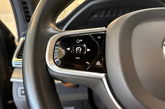 Volvo XC90 19 of 20