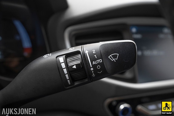 Hyundai IONIQ 30 of 30