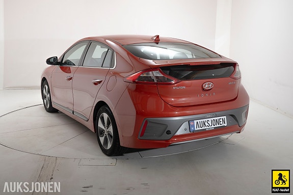 Hyundai IONIQ 6 of 30