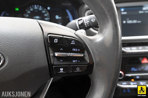 Hyundai IONIQ 28 of 30
