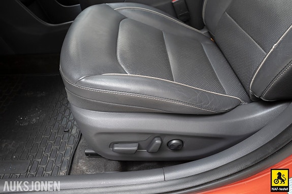 Hyundai IONIQ 14 of 30