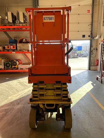 JLG 2032ES 3 of 6
