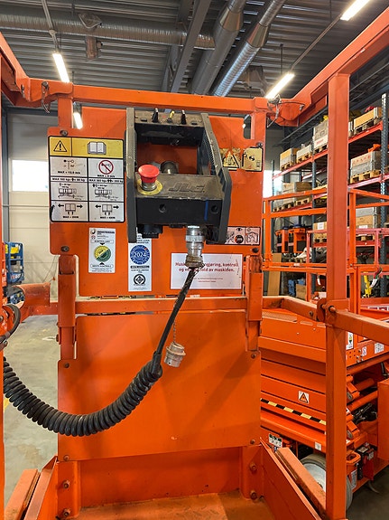 JLG 2032ES 4 of 6