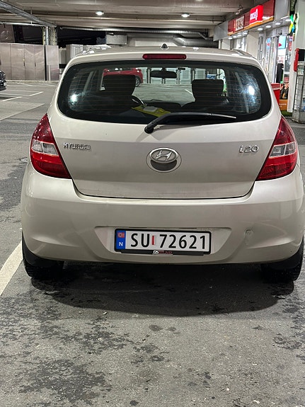 Hyundai i20 6 of 17