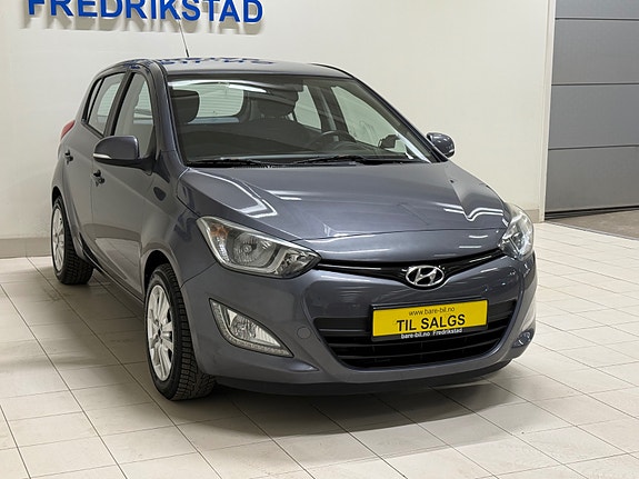 Hyundai i20 6 of 30