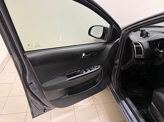 Hyundai i20 28 of 30