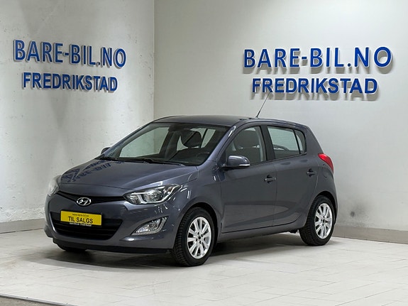 Hyundai i20 2 of 30