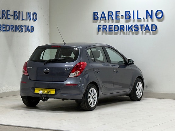 Hyundai i20 10 of 30