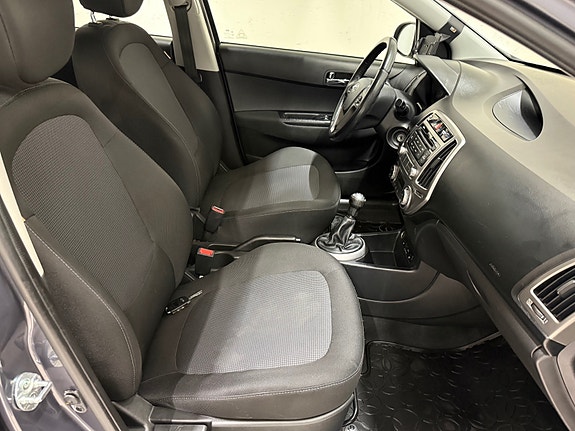 Hyundai i20 25 of 30
