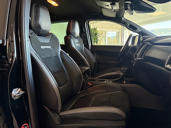 Ford Ranger Raptor 15 of 30