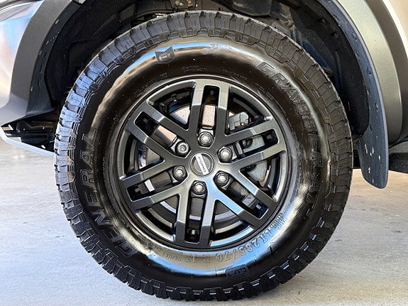 Ford Ranger Raptor 10 of 30