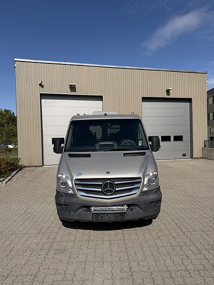 Mercedes-Benz Sprinter 316 - 9 seter - Godkjent rullestol 3 of 12