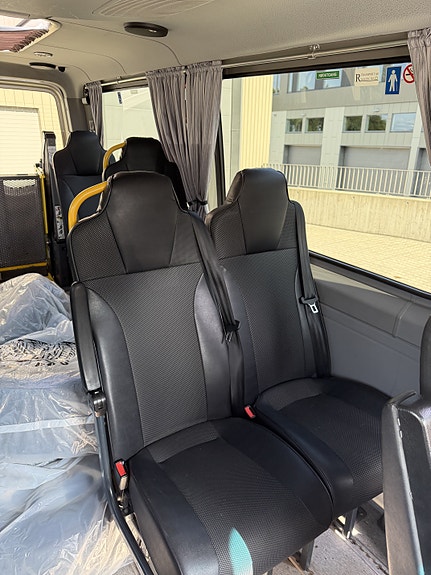Mercedes-Benz Sprinter 316 - 9 seter - Godkjent rullestol 8 of 12