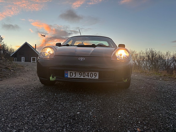 Toyota MR2 6 of 24