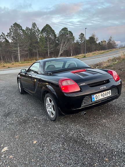Toyota MR2 9 of 24