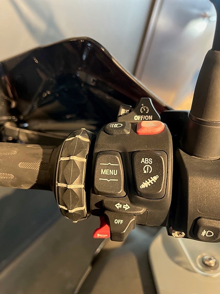 BMW R 1250 GS Adventure 8 of 11