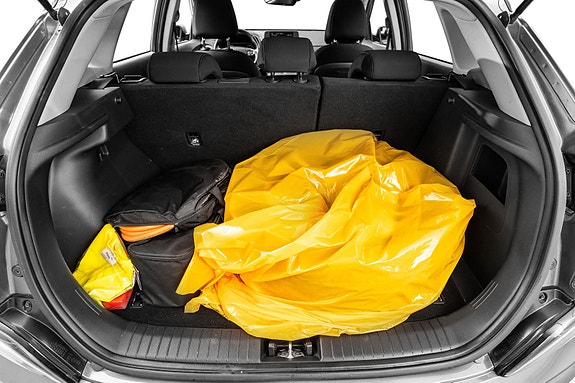 Hyundai Kona 4 of 12