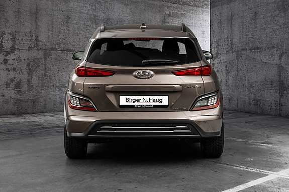 Hyundai Kona 5 of 12