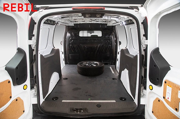 Ford Transit Connect 18 of 20