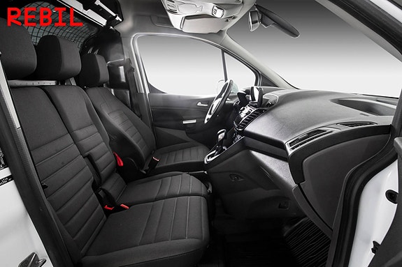 Ford Transit Connect 17 of 20