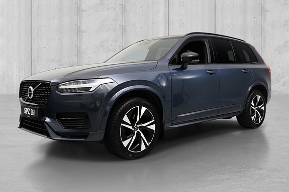 Volvo XC90 2 of 20