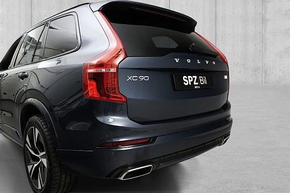 Volvo XC90 5 of 20