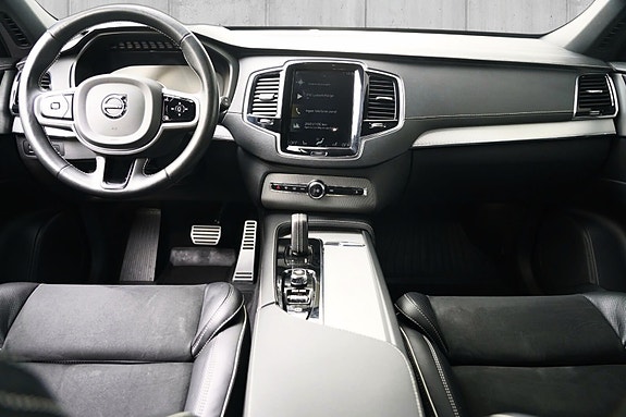 Volvo XC90 8 of 20