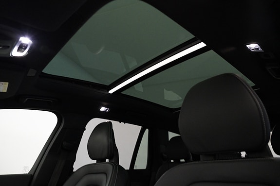 Volvo XC90 18 of 19