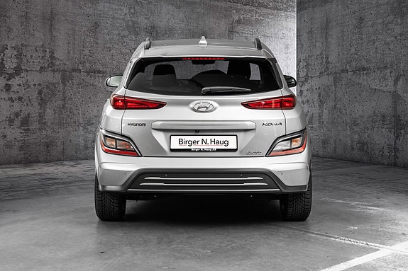 Hyundai Kona 8 of 25
