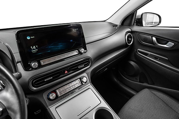 Hyundai Kona 17 of 25