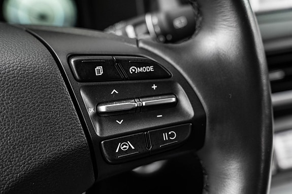 Hyundai Kona 15 of 25