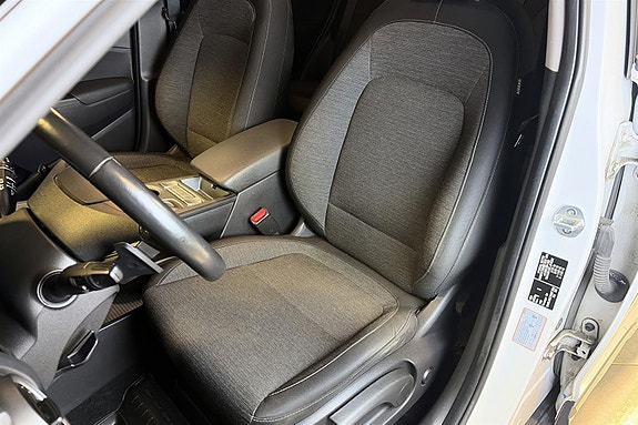 Hyundai Kona 8 of 20