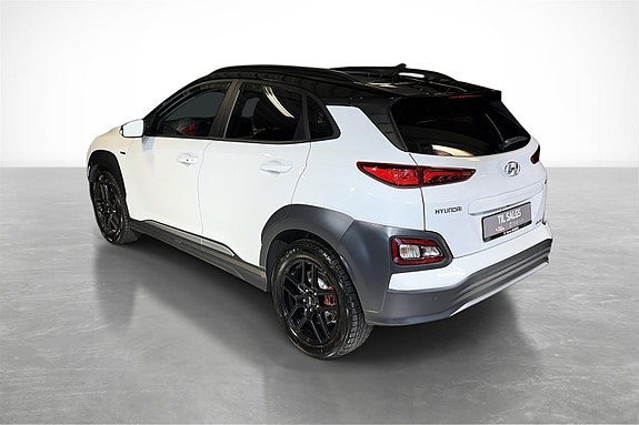 Hyundai Kona 2 of 20